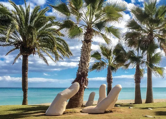 1 Bedroom In Mijas Costa Apartment *