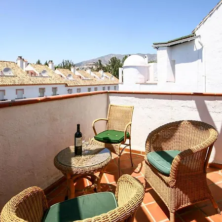 1 Bedroom In Mijas Costa Фуенхірола