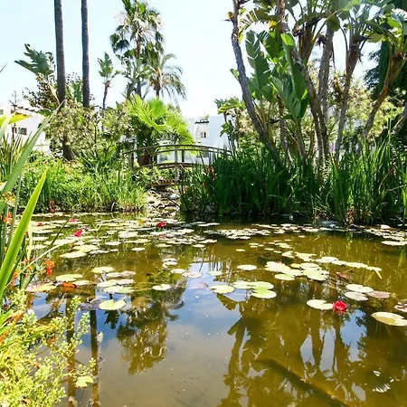 1 Bedroom In Mijas Costa Апартаменти